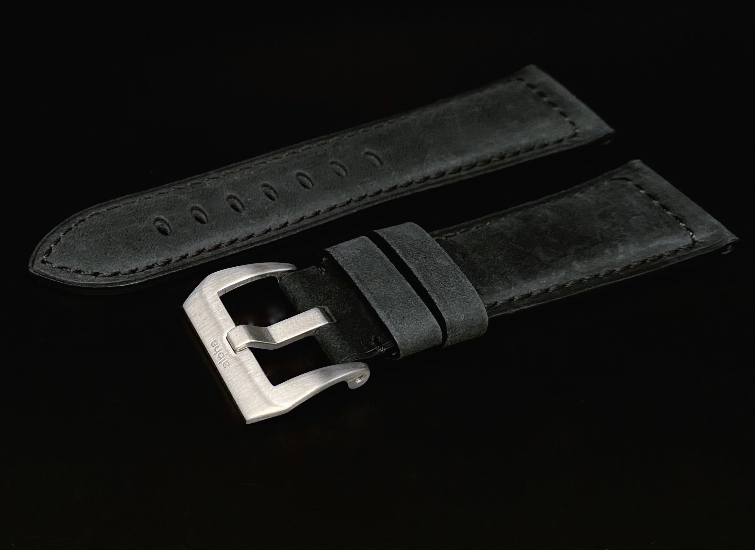 PANERAI レザーベルト ブラック NERO MATTE Strap for Panerai | Matte Black Leather — Alpha Chrono